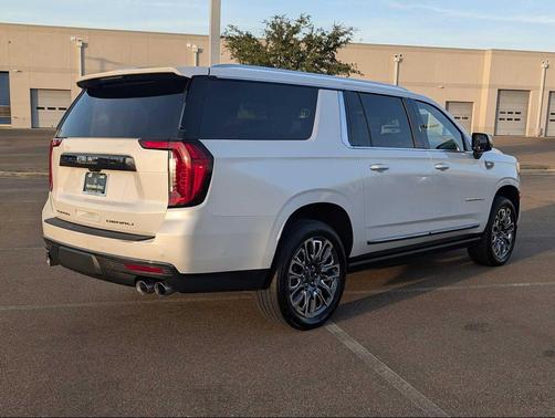 2024 GMC Yukon XL Denali Ultimate