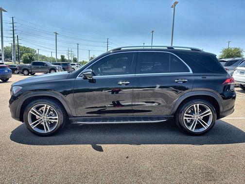 Black 2022 Mercedes-Benz GLE 350 4MATIC