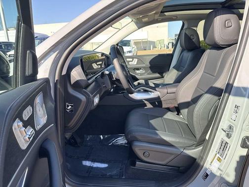 MANUFAKTUR Alpine Grey 2026 Mercedes-Benz GLE 450 4MATIC