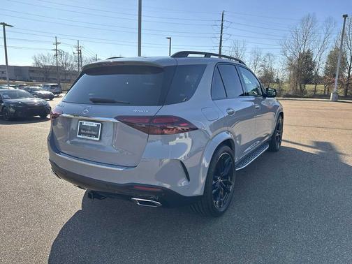 MANUFAKTUR Alpine Grey 2026 Mercedes-Benz GLE 450 4MATIC