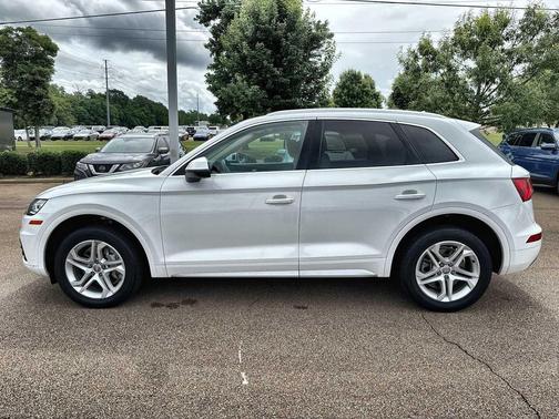 Ibis White 2019 Audi Q5 45 Premium