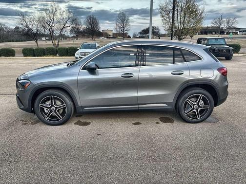 Mountain Grey Metallic 2026 Mercedes-Benz GLA 250 4MATIC
