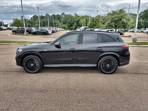 Obsidian Black Metallic 2025 Mercedes-Benz GLC 350e Base