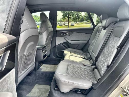 Vicuna Beige Metallic 2023 Audi SQ8 4.0T Premium Plus