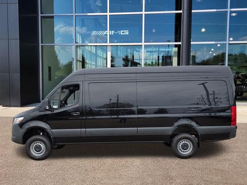 2026 Mercedes-Benz Sprinter 2500 High Roof