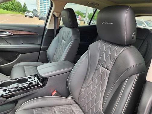2022 Buick Envision FWD Avenir