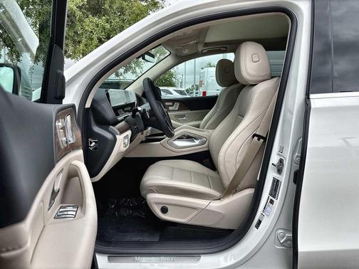 Polar White 2026 Mercedes-Benz GLE 350 4MATIC