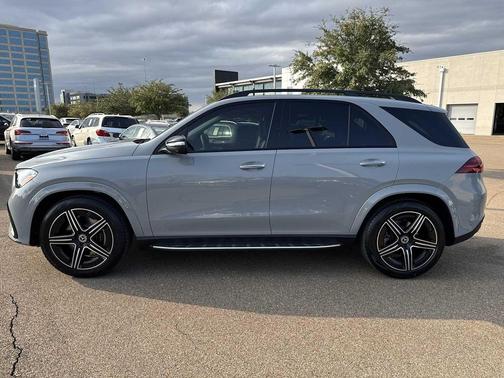 MANUFAKTUR Alpine Grey 2026 Mercedes-Benz GLE 450 4MATIC