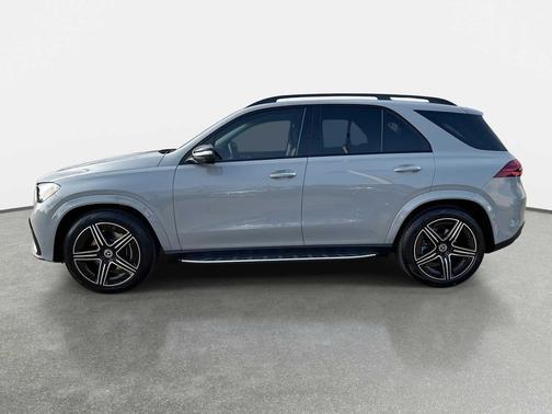 MANUFAKTUR Alpine Grey 2026 Mercedes-Benz GLE 450 4MATIC