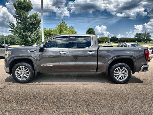 Smokey Quartz Metallic 2019 GMC Sierra 1500 SLT