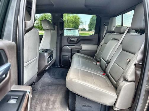 Smokey Quartz Metallic 2019 GMC Sierra 1500 SLT