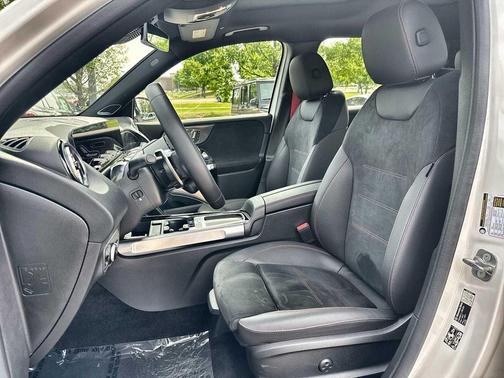 2026 Mercedes-Benz AMG GLB 35 4MATIC