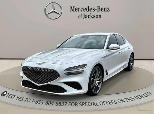 Uyuni White 2023 Genesis G70 2.0T RWD