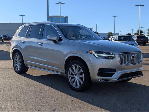 2018 Volvo XC90 T6 Inscription
