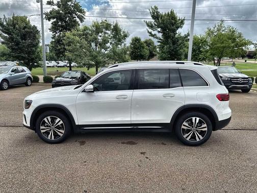 Polar White 2025 Mercedes-Benz GLB 250 Base