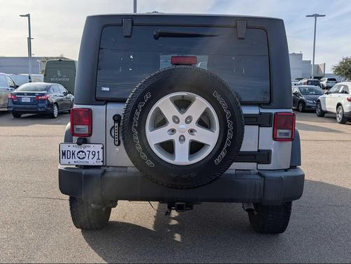 2016 Jeep Wrangler Sport