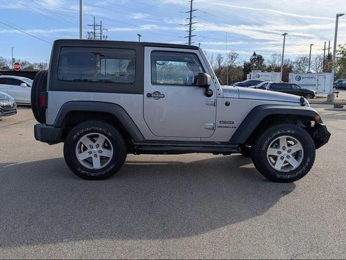 2016 Jeep Wrangler Sport