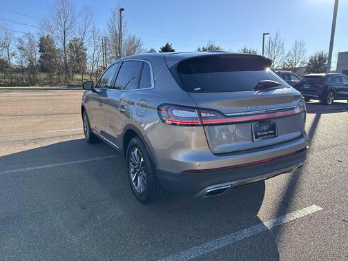 2023 Lincoln Nautilus Standard