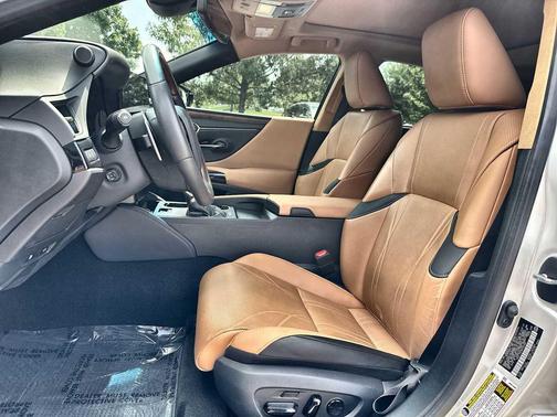 Eminent White Pearl 2024 Lexus ES 350 Ultra Luxury