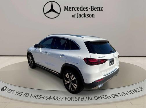 Polar White 2026 Mercedes-Benz GLA 250 4MATIC