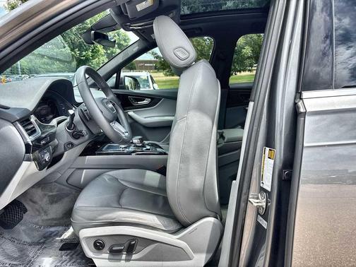Gray 2018 Audi Q7 3.0T Premium Plus