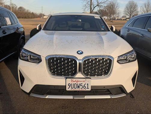 2025 BMW X4 xDrive30i