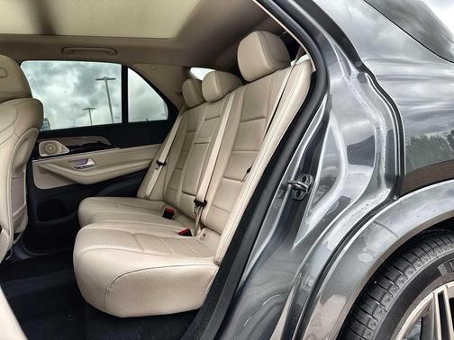 Selenite Grey Metallic 2026 Mercedes-Benz GLE 350 4MATIC