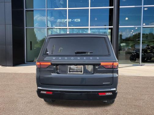 2024 Jeep Wagoneer Series II 4x2