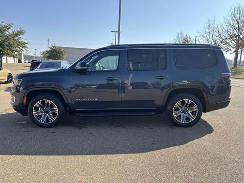 2024 Jeep Wagoneer Series II 4x2