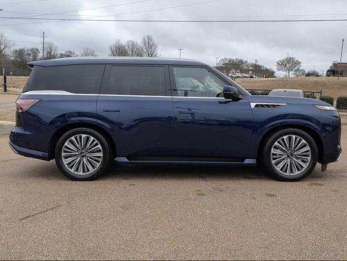 2025 INFINITI QX80 SENSORY AWD