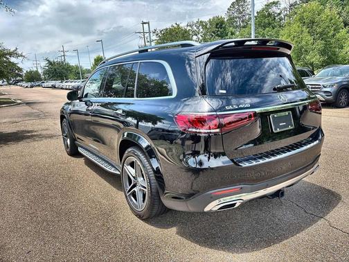 Black 2023 Mercedes-Benz GLS 450 4MATIC