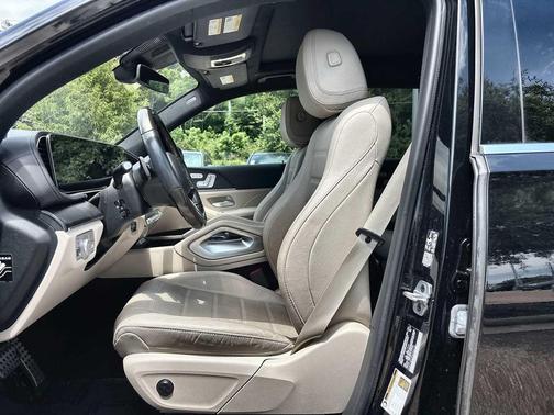 Black 2023 Mercedes-Benz GLS 450 4MATIC