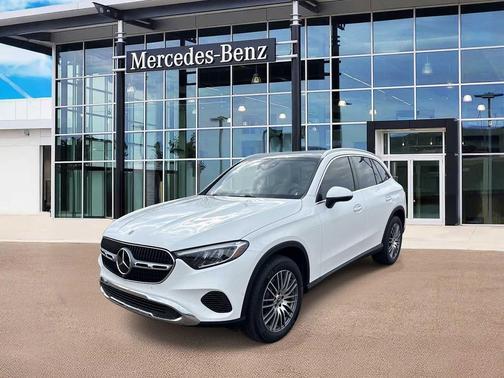 2026 Mercedes-Benz GLC 300 Base