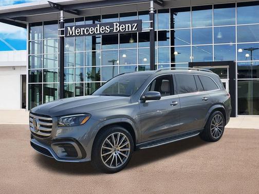 2025 Mercedes-Benz GLS 450 4MATIC