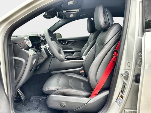 MANUFAKTUR Moonlight White Metallic 2026 Mercedes-Benz AMG GLC 43 4MATIC Coupe