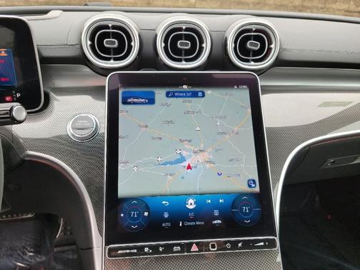 2025 Mercedes-Benz AMG C 63 S E Performance