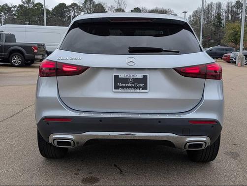 2025 Mercedes-Benz GLA 250 4MATIC