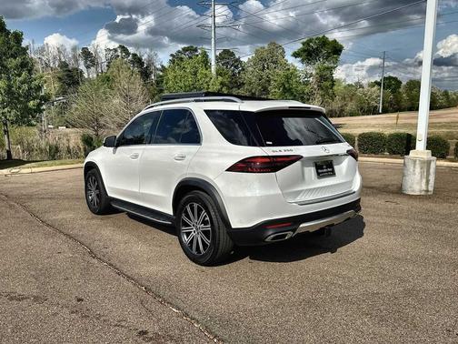 Polar White 2026 Mercedes-Benz GLE 350 4MATIC