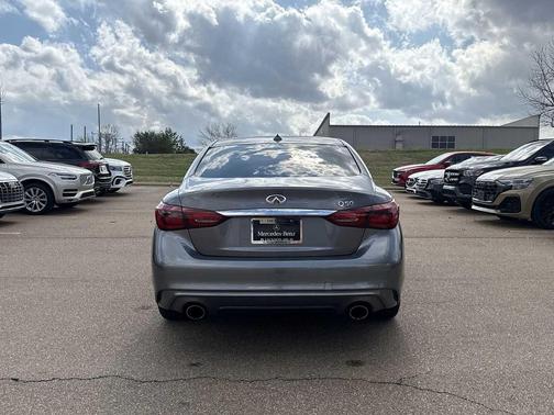 2018 INFINITI Q50 Base