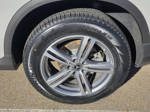 2022 Mercedes-Benz GLC 300 Base