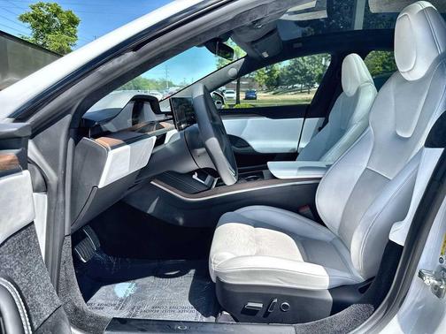 2024 Tesla Model S Long Range