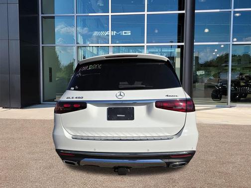 2025 Mercedes-Benz GLS 450 4MATIC