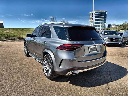 Selenite Grey Metallic 2026 Mercedes-Benz GLE 350 4MATIC