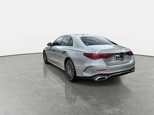 MANUFAKTUR Alpine Grey 2026 Mercedes-Benz E-Class 4MATIC