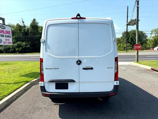 2022 Mercedes-Benz Sprinter 1500 Standard Roof I4
