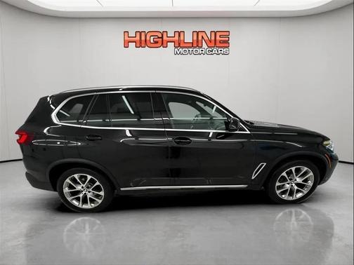 Jet Black 2020 BMW X5 sDrive40i