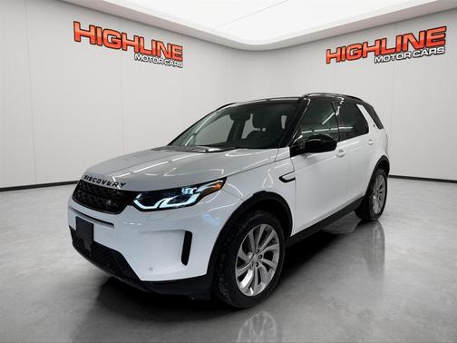 White 2022 Land Rover Discovery Sport SE