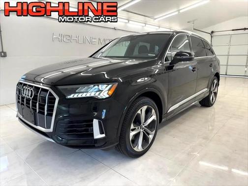 2023 Audi Q7 55 Premium Plus