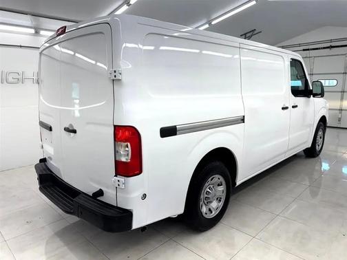 Glacier White 2021 Nissan NV Cargo NV1500 SV V6