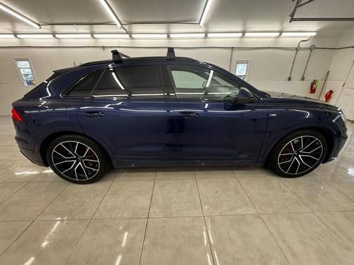 2020 Audi Q8 55 Prestige
